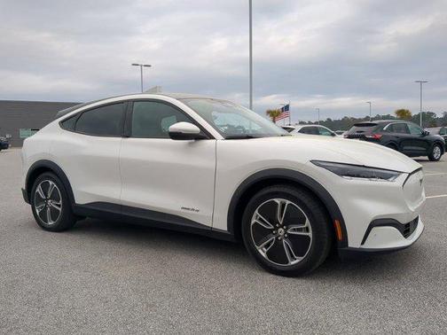 2021 Ford Mustang Mach-E Select