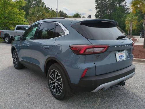 VAPOR BLUE METALLIC 2025 Ford Escape PHEV SE