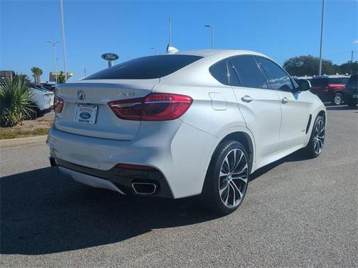 2019 BMW X6 xDrive35i