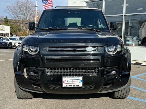 2022 Land Rover Defender 90 X-Dynamic HSE