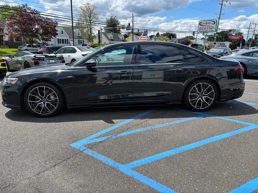 Vesuvius Gray Metallic 2021 Audi A8 L 55