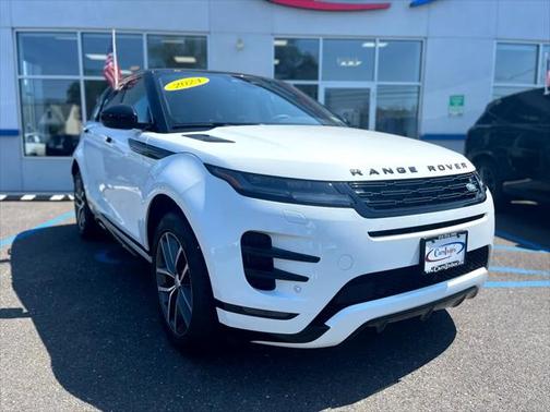 2024 Land Rover Range Rover Evoque Dynamic SE
