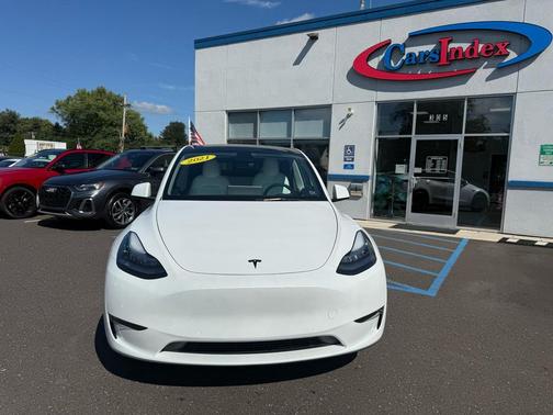 2021 Tesla Model Y Long Range Dual Motor All-Wheel Drive
