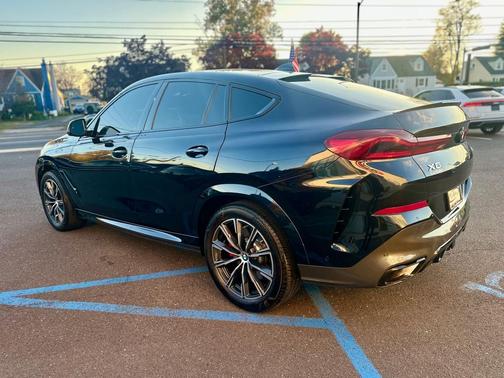 2021 BMW X6 xDrive40i