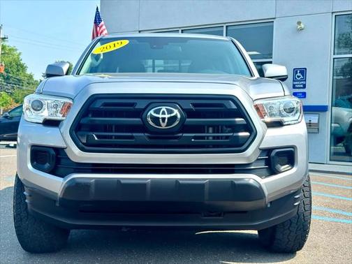 2019 Toyota Tacoma SR
