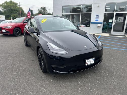 2022 Tesla Model Y Performance Dual Motor All-Wheel Drive