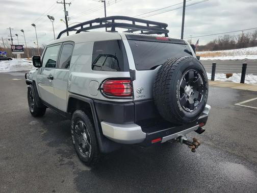 2007 Toyota FJ Cruiser Base
