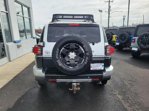 2007 Toyota FJ Cruiser Base