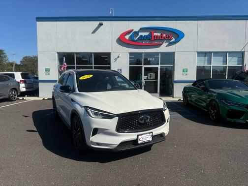 2022 INFINITI QX50 LUXE AWD