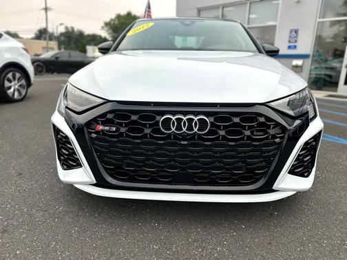 2022 Audi RS 3 TFSI quattro S tronic