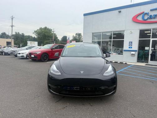 2023 Tesla Model Y Performance Dual Motor All-Wheel Drive