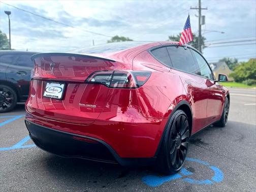 2022 Tesla Model Y Performance Dual Motor All-Wheel Drive
