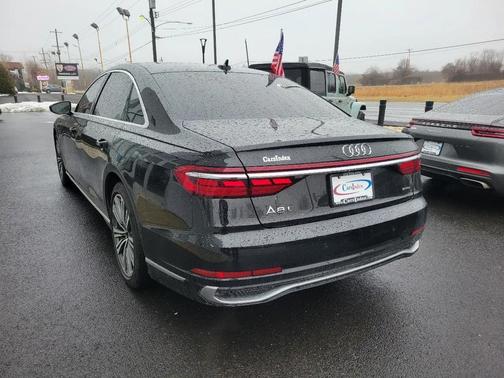 2023 Audi A8 L 55 TFSI quattro Tiptronic