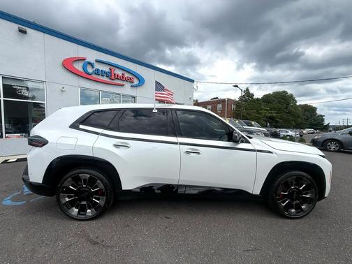 2024 BMW XM Sports Activity Vehicle