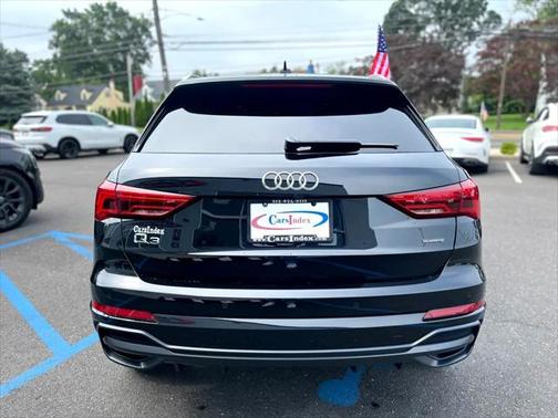 2022 Audi Q3 45 S line Premium