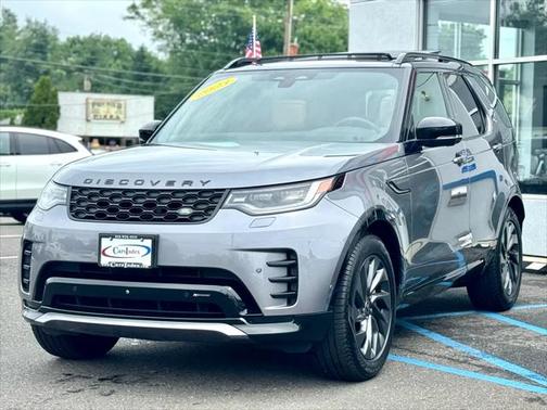 2023 Land Rover Discovery P300 S R-Dynamic