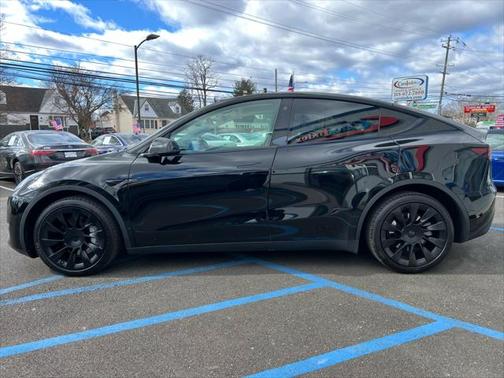 2021 Tesla Model Y Long Range Dual Motor All-Wheel Drive