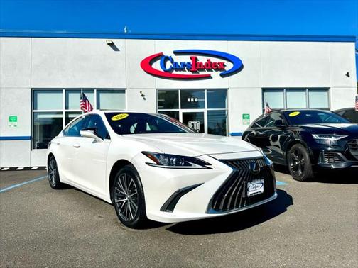 2023 Lexus ES 350 Base