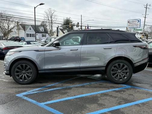 2022 Land Rover Range Rover Velar P250 S R-Dynamic