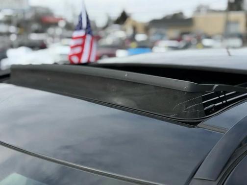 2022 Land Rover Range Rover Velar P250 S R-Dynamic