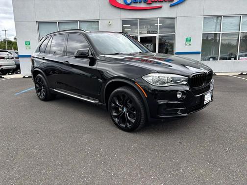 BLACK 2017 BMW X5 xDrive35i
