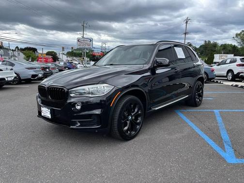 BLACK 2017 BMW X5 xDrive35i