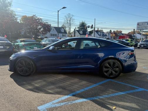 2022 Tesla Model S Dual Motor All-Wheel Drive