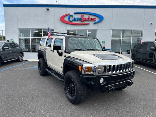 2009 Hummer H3 Base