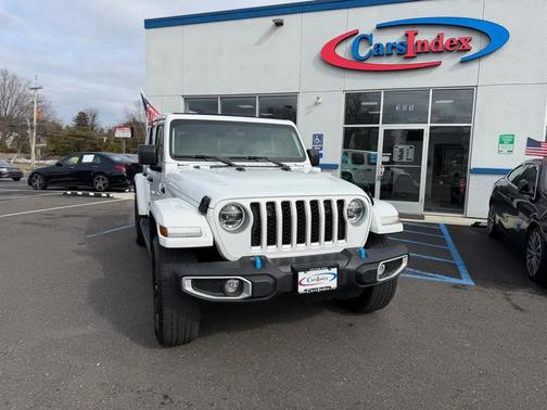 2022 Jeep Wrangler Unlimited 4xe Sahara