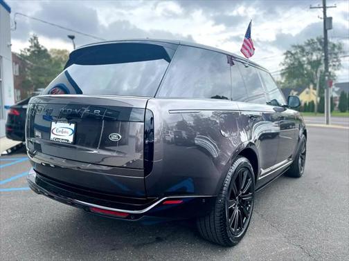 2023 Land Rover Range Rover P400 SE