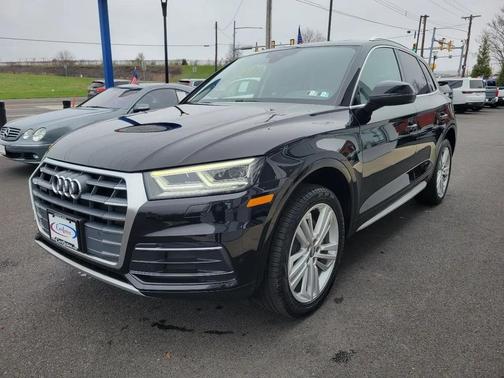 BLACK 2018 Audi Q5 2.0 TFSI Premium Plus