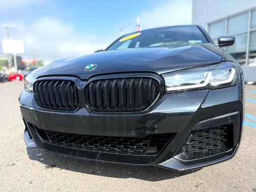 2023 BMW 530 i xDrive