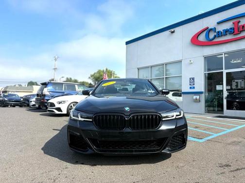 2023 BMW 530 i xDrive