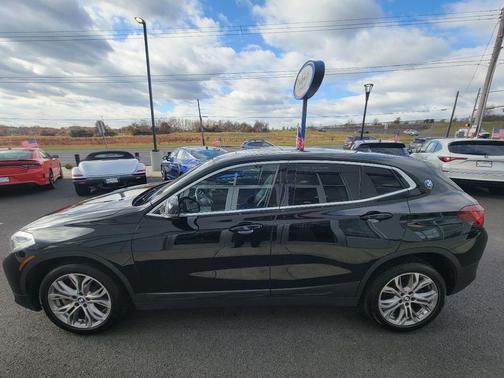 2022 BMW X2 xDrive28i