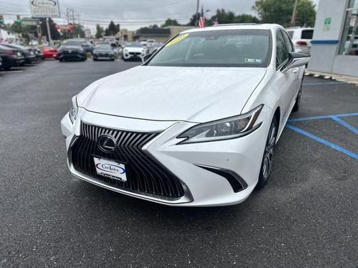 2020 Lexus ES 350 Base