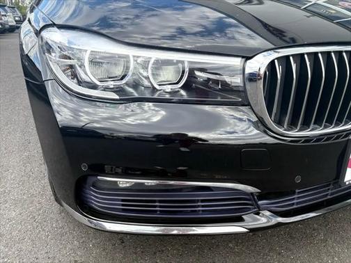 2017 BMW 740 xDrive