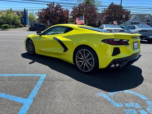 Accelerate Yellow Metallic 2023 Chevrolet Corvette Stingray w/2LT