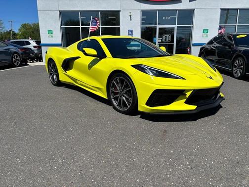 Accelerate Yellow Metallic 2023 Chevrolet Corvette Stingray w/2LT
