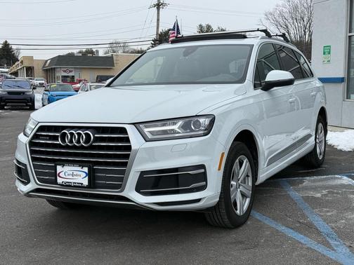 2019 Audi Q7 45 Premium
