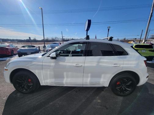 2020 Audi Q5 45 Premium