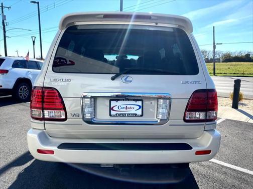 2006 Lexus LX 470 Base
