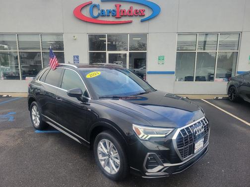 2024 Audi Q3 Premium 45 TFSI S line quattro Tiptronic