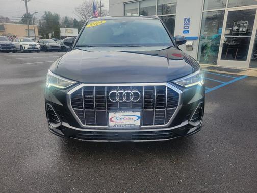 2024 Audi Q3 Premium 45 TFSI S line quattro Tiptronic