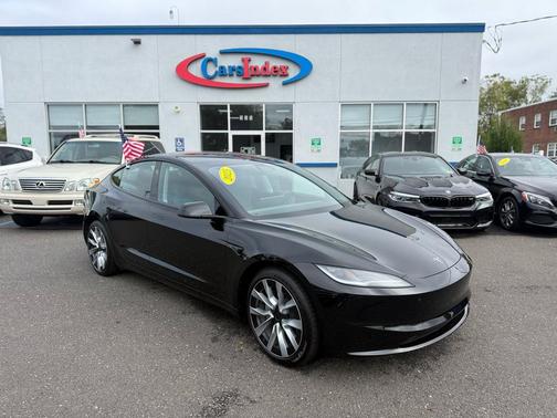 2025 Tesla Model 3 Long Range