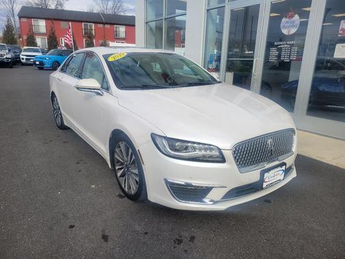 2019 Lincoln MKZ Reserve II