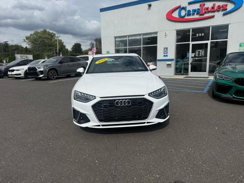 2022 Audi A4 45 S line Premium Plus