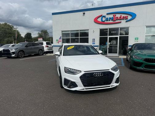 2022 Audi A4 45 S line Premium Plus