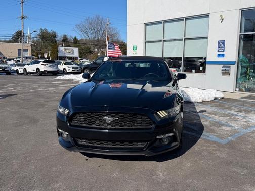 2016 Ford Mustang EcoBoost Premium