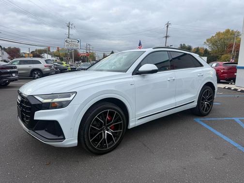 2019 Audi Q8 3.0T Premium Plus