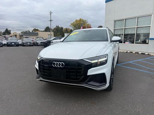 2019 Audi Q8 3.0T Premium Plus